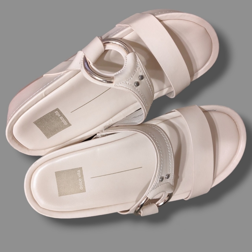 Dolce Vita Off-White Cici Chunky Platform Sandals 90s Minimalist Resortwear
